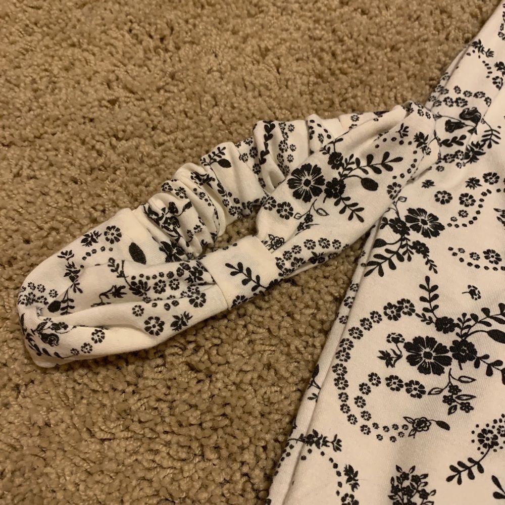 🆕 Jessica Simpson Baby Girl Romper - Picture 5 of 9